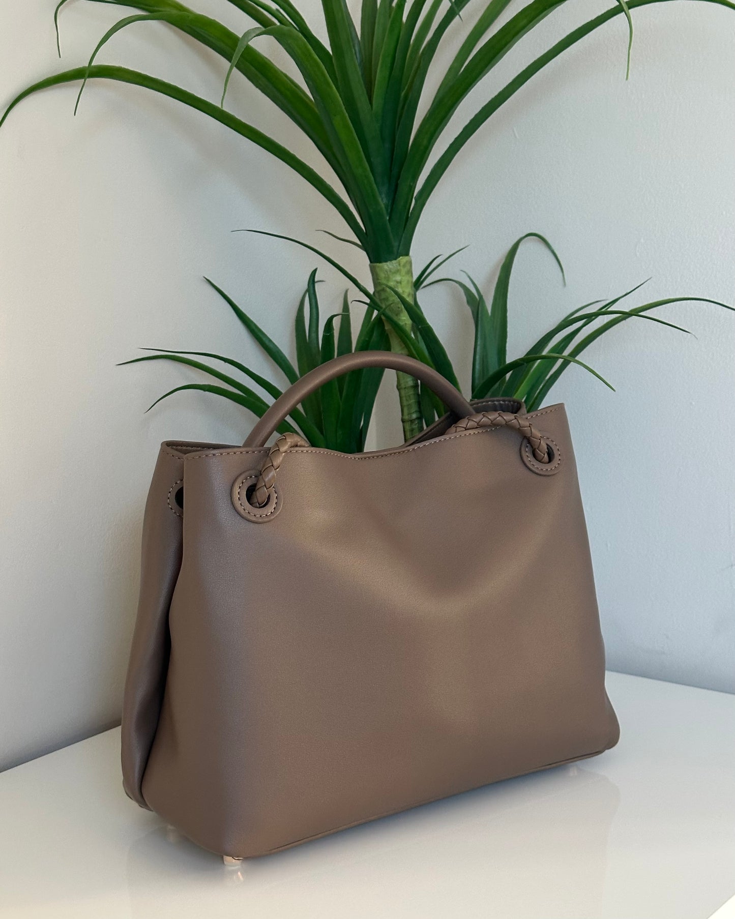 Posey Bag - Maxi - Mocha