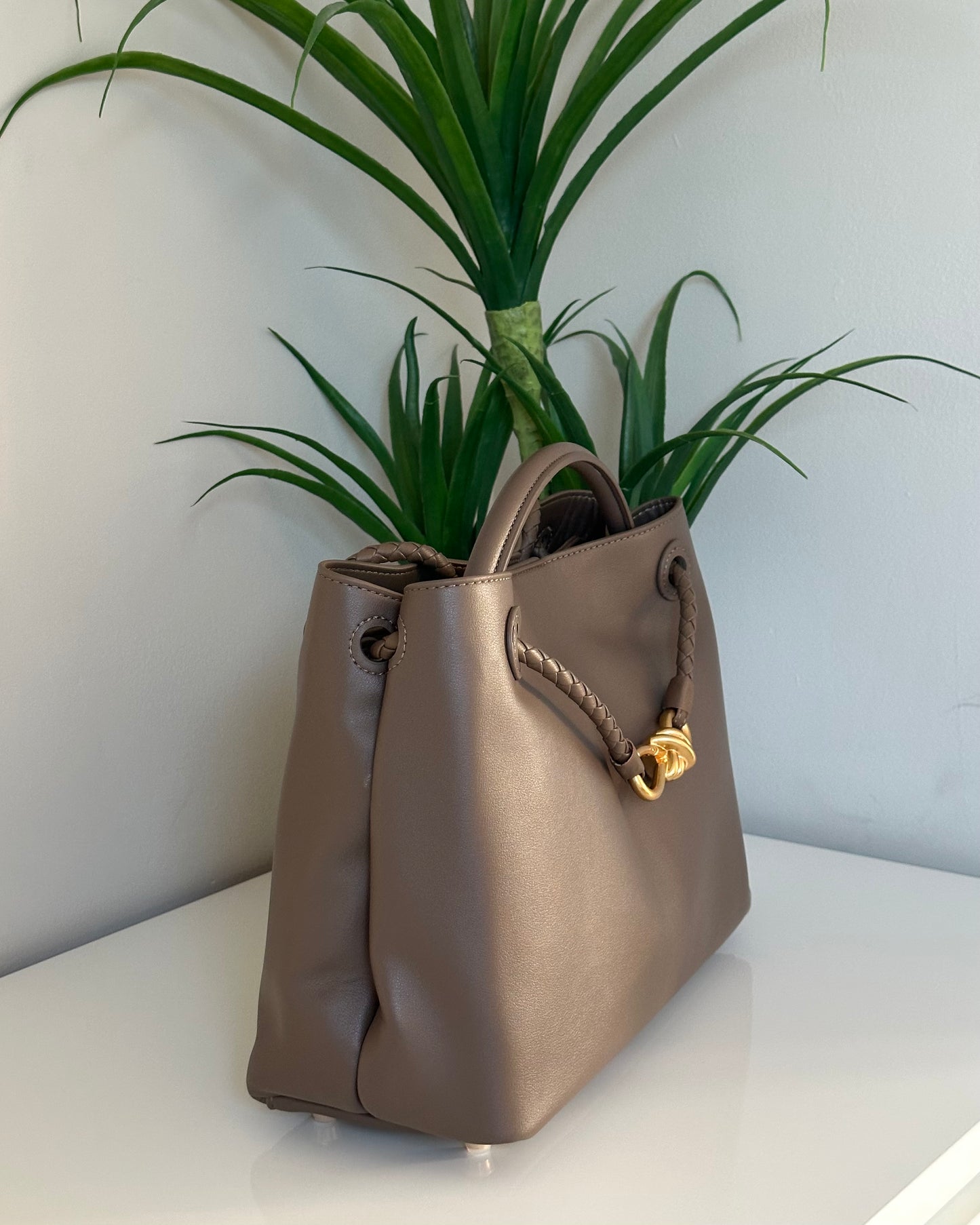 Posey Bag - Maxi - Mocha